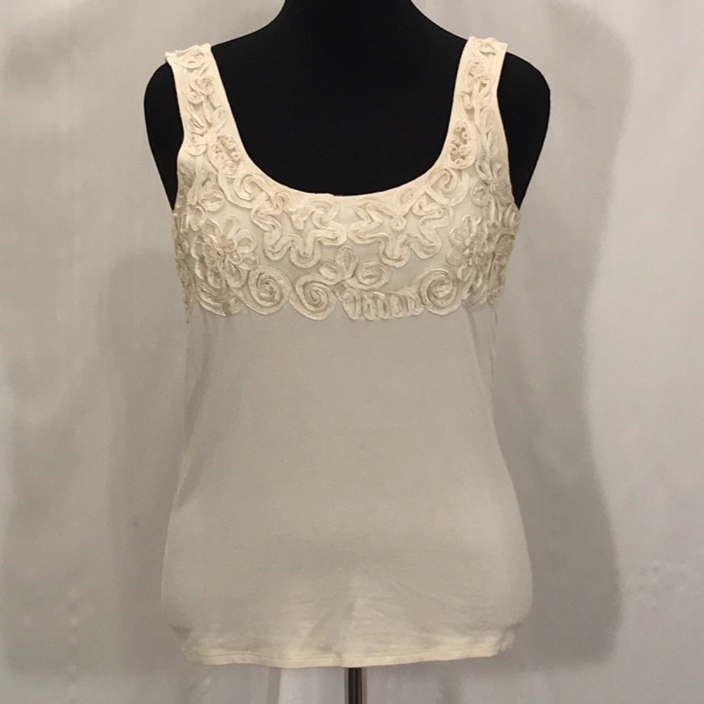 Detailed Casual Tee